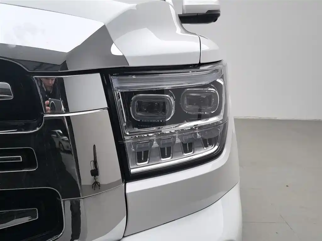 TANK TANK 500 NEW ENERGY