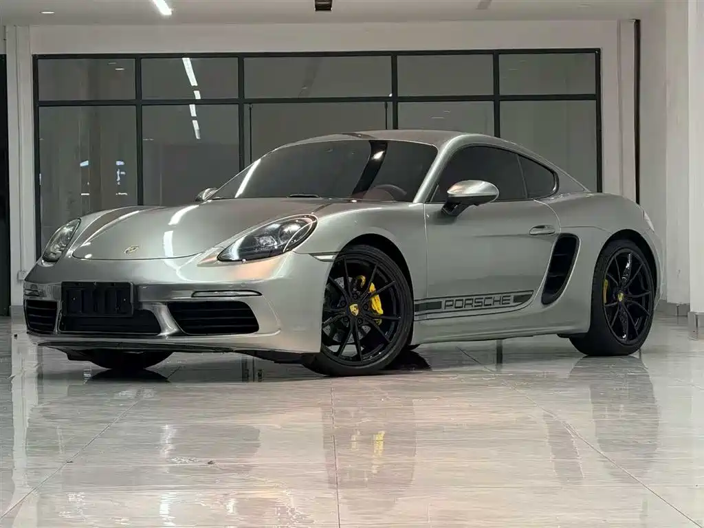 Купить Porsche 718