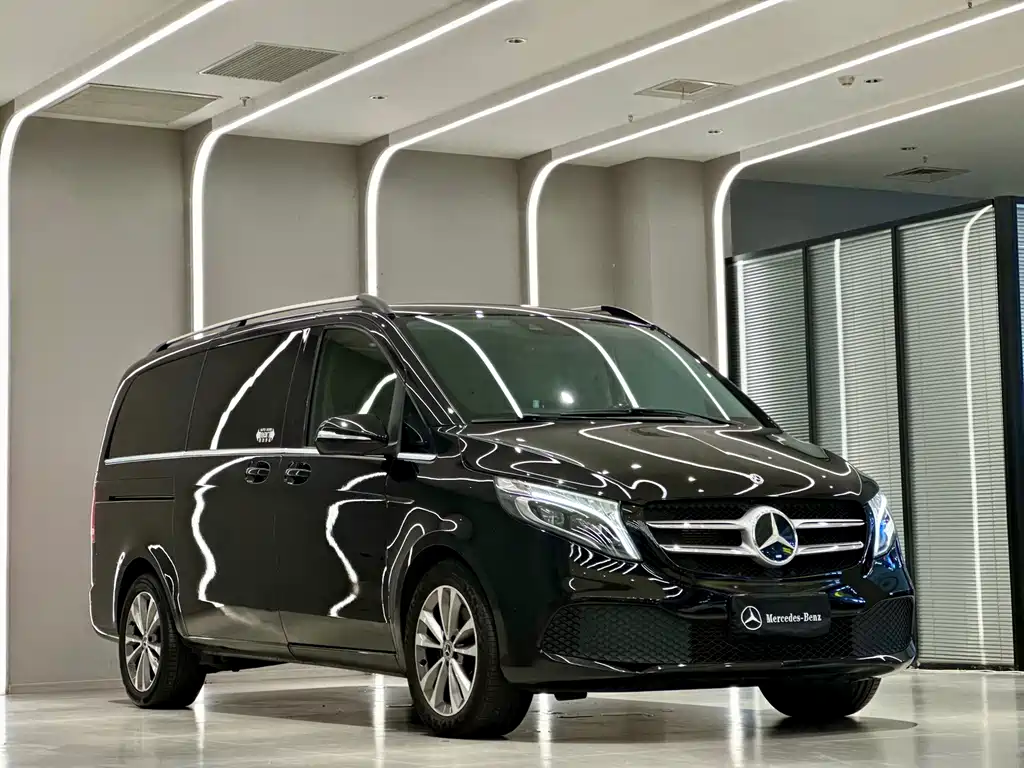MERCEDES-BENZ V CLASS