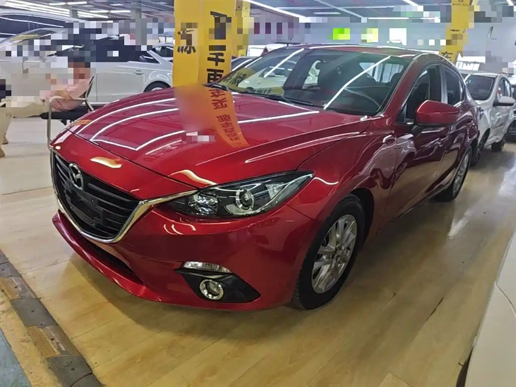 Mazda 3 Axela 2016