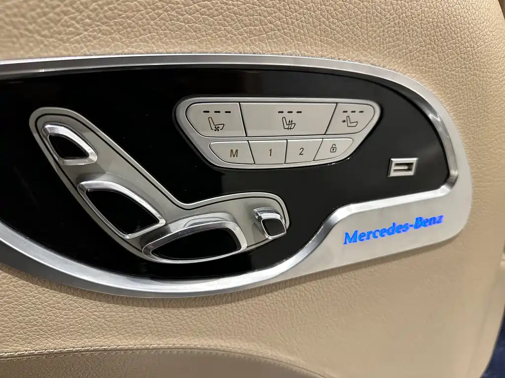 MERCEDES-BENZ V CLASS