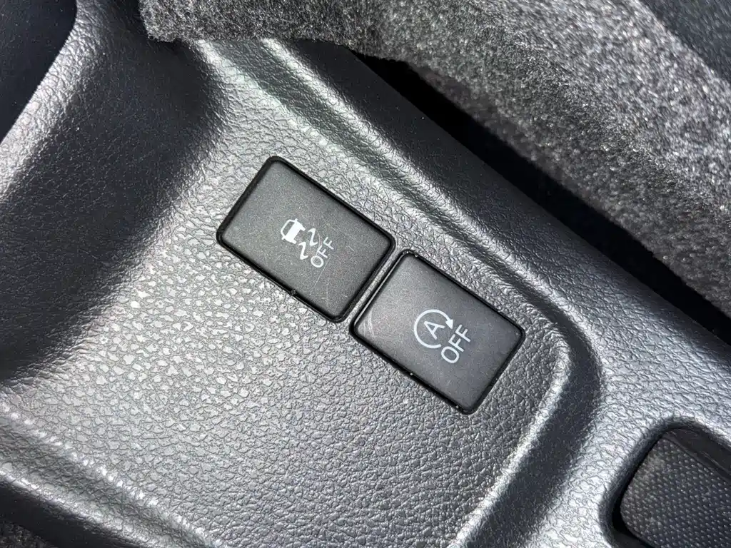 TOYOTA YARIS L ZHIXUAN