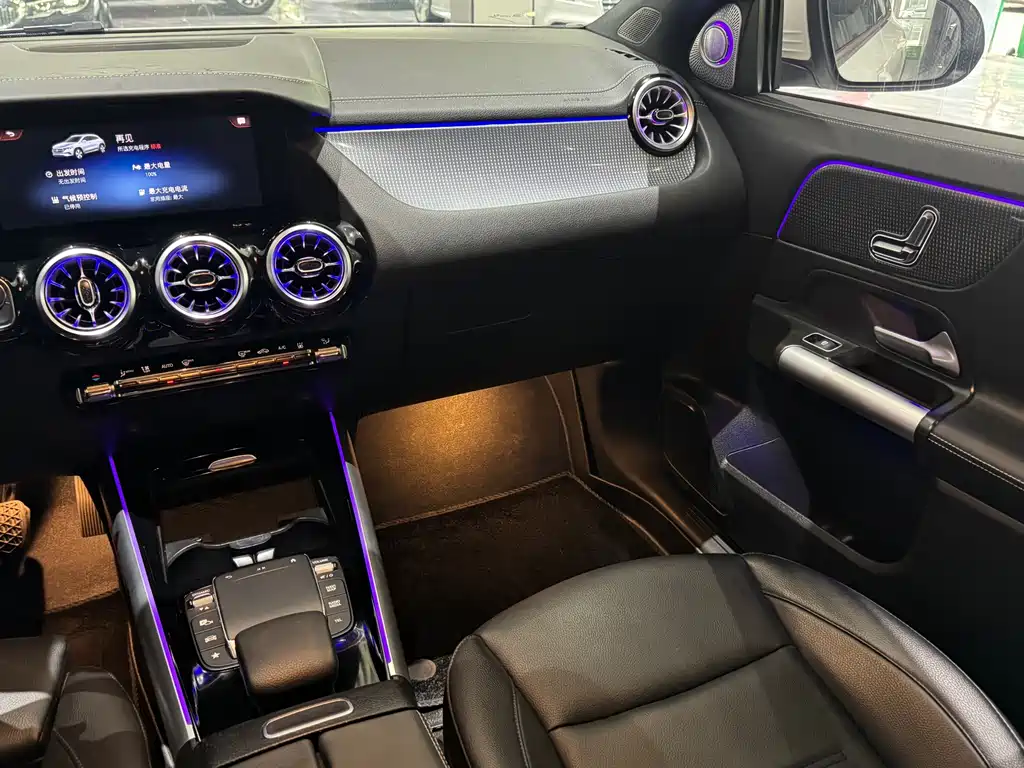 Mercedes-Benz EQA — миниатюра 9
