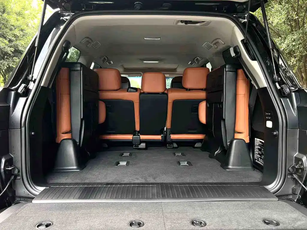 Lexus LX 2019 570 Luxury