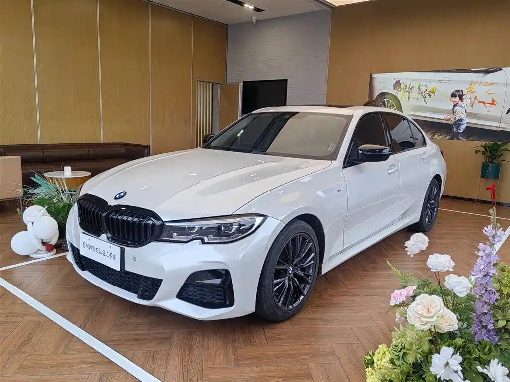BMW 3 Series 2022