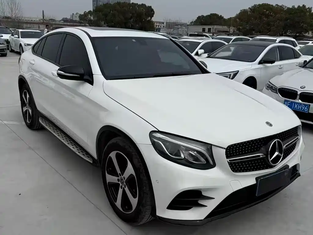 Mercedes-Benz GLC 2019 GLC 200 4MATIC SUV