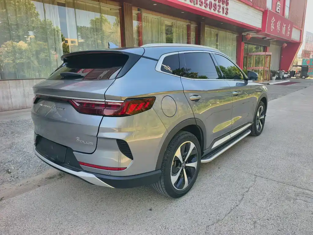 BYD Song Plus PLUS 2021 DM-i 110KM Flagship