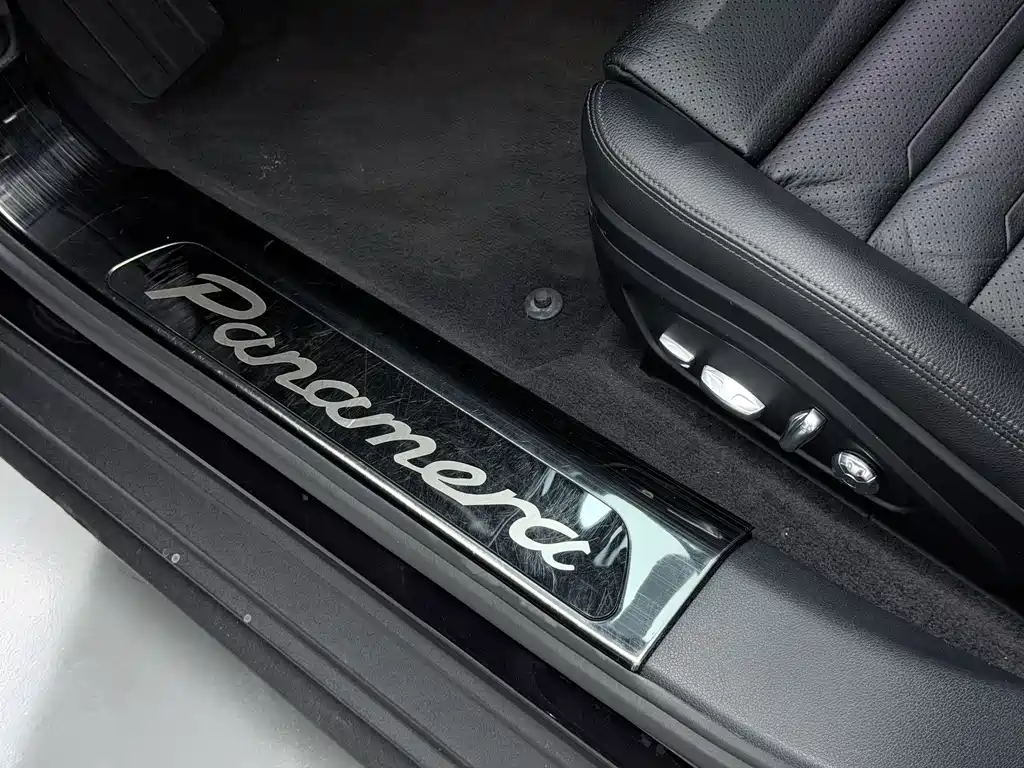 Porsche Panamera — миниатюра 22