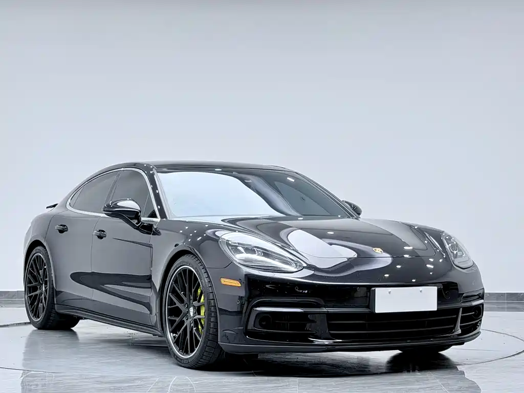 Porsche Panamera — миниатюра 3