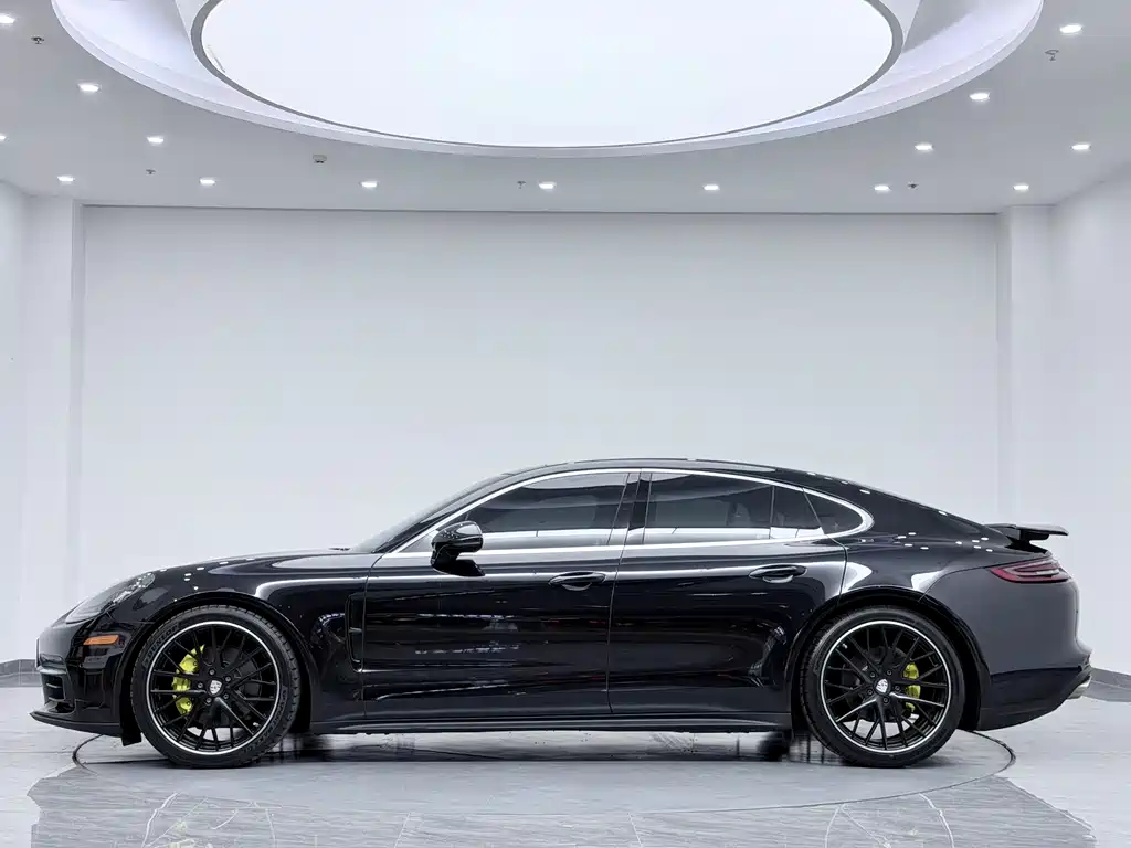 Porsche Panamera — миниатюра 4