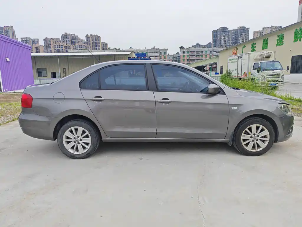 Volkswagen Jetta 2015 1.6L MT Comfort