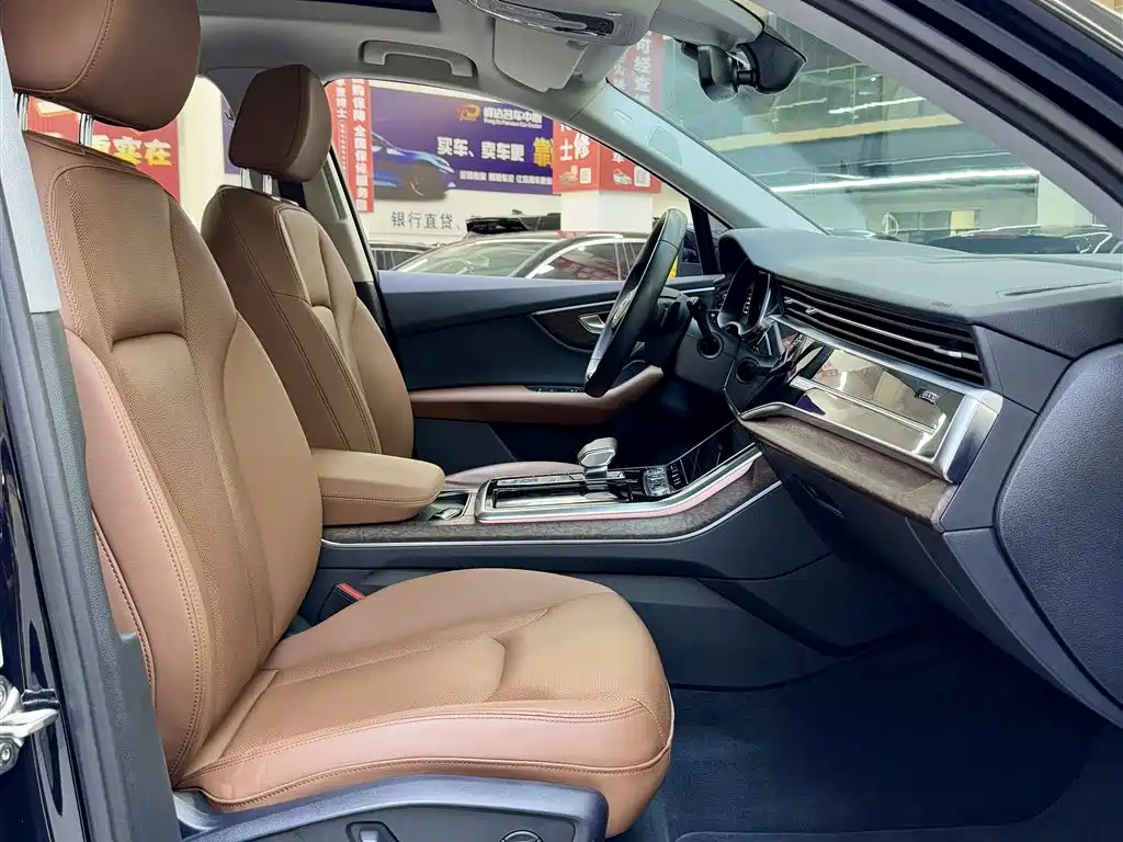Audi Q7 2021 55 TFSI quattro S line Sport
