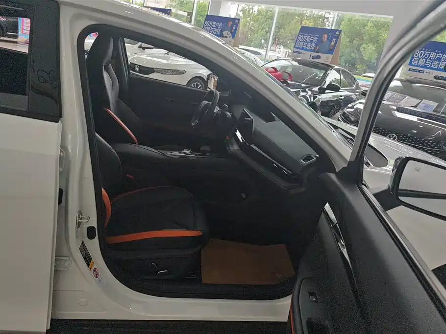 Changan UNI-V 2024 1.5T