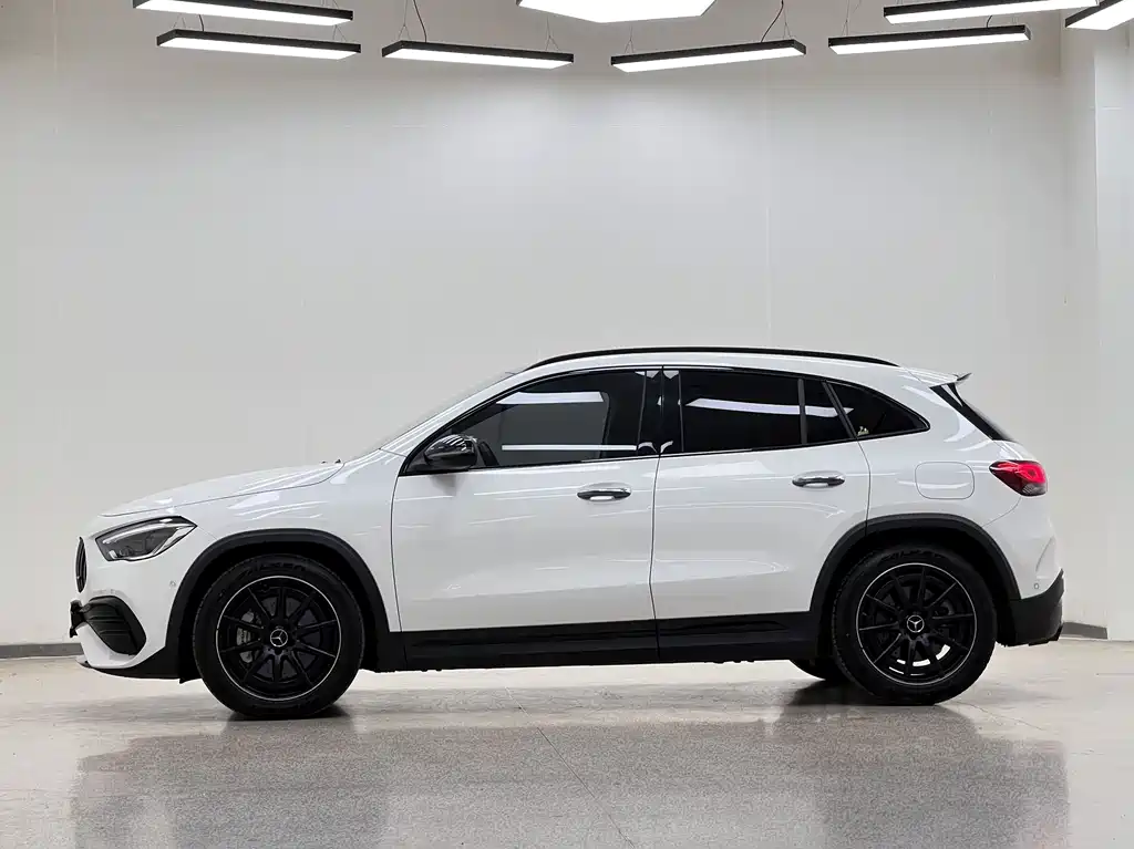 Mercedes-Benz GLA A MG 2022 AMG GLA 35 4MATIC