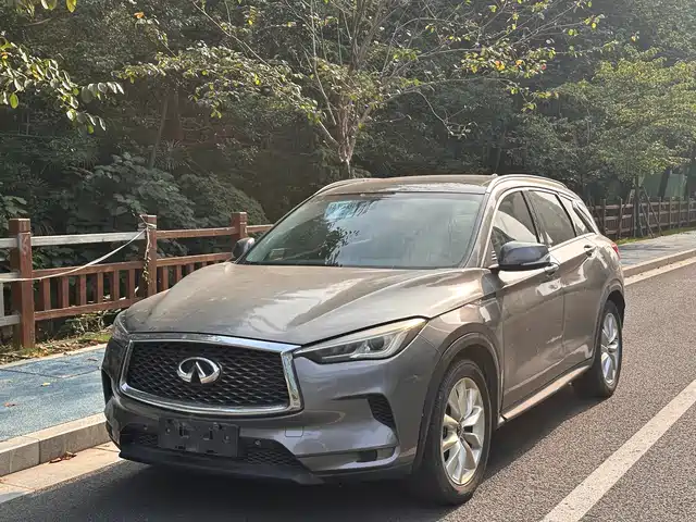 INFINITI  QX50 2020