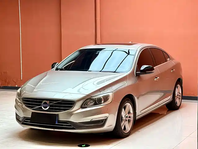 2016 Volvo S60