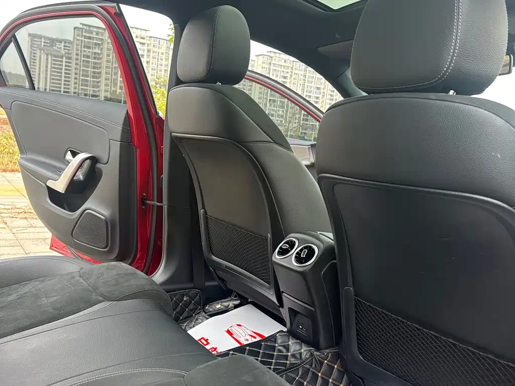 MERCEDES-BENZ A CLASS