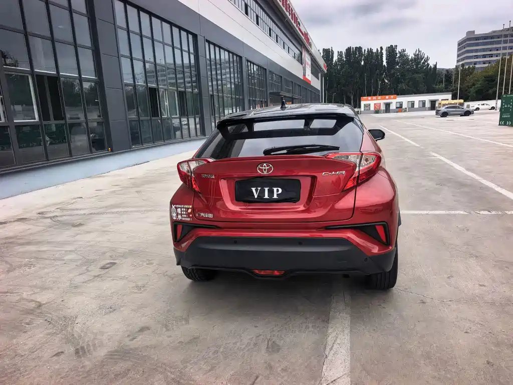 Toyota C-HR — миниатюра 14