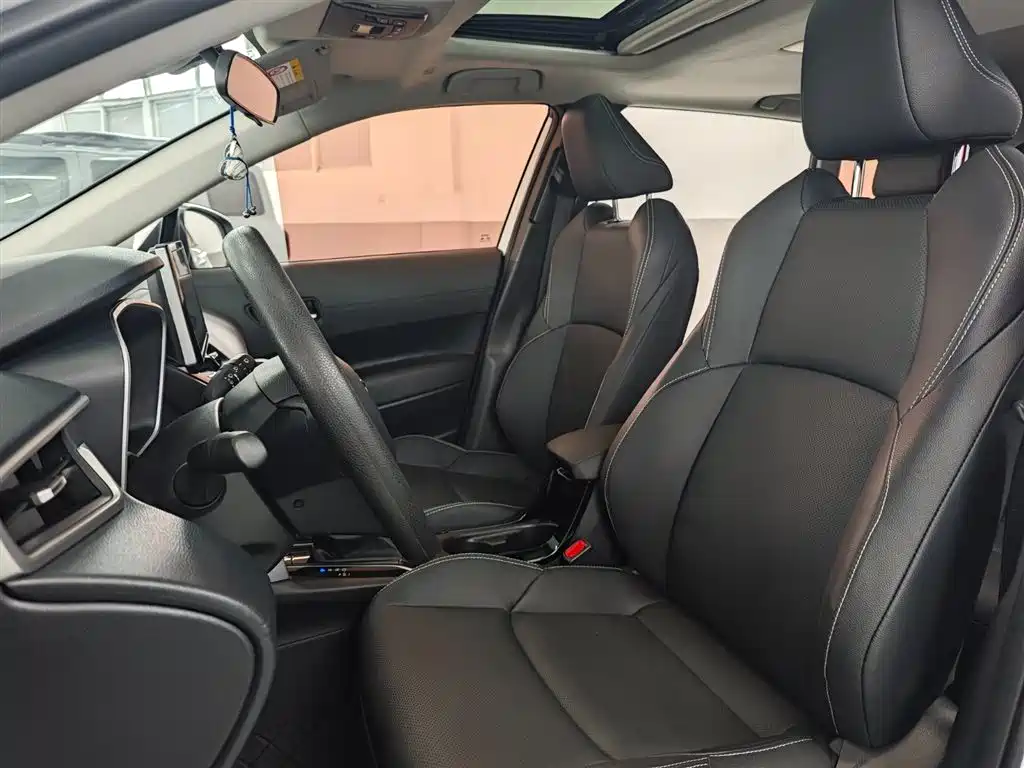 Toyota Frontlander 2022 2.0L CVT Luxury PLUS