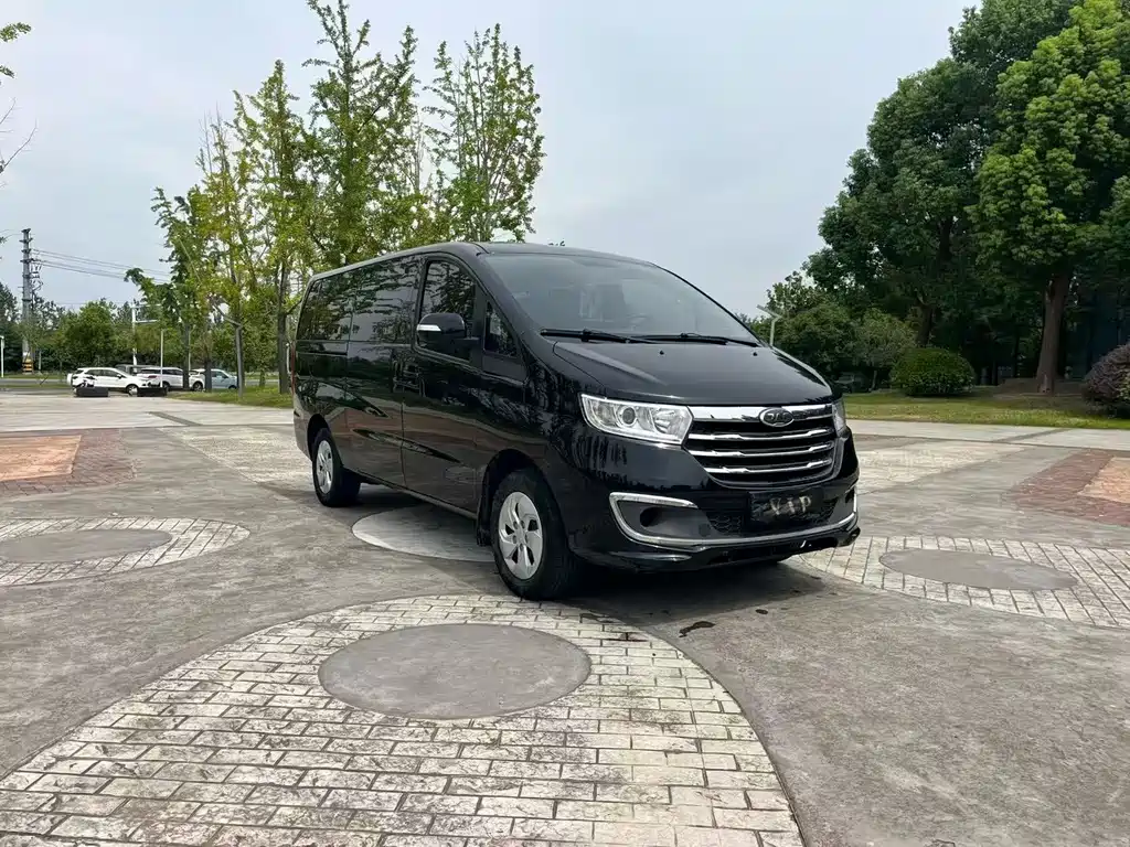 JAC Refine Refine M3