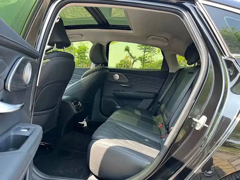 Chery Arrizo 8 PRO — миниатюра 6
