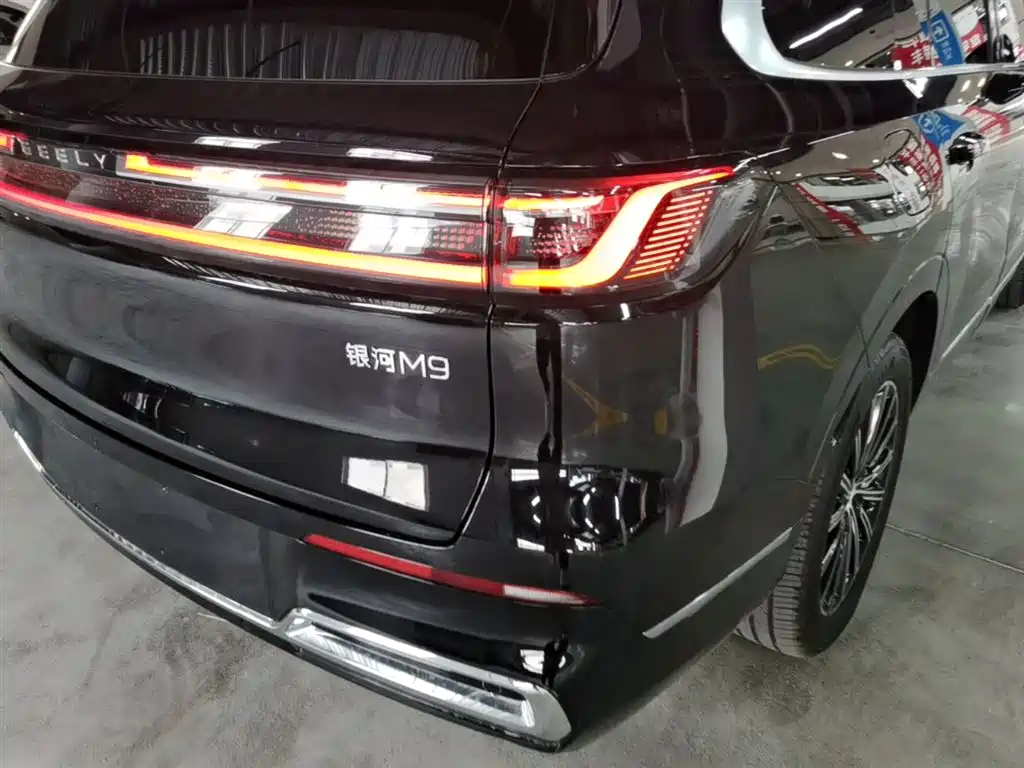 Geely Galaxy Galaxy M9 M9 2025 210km