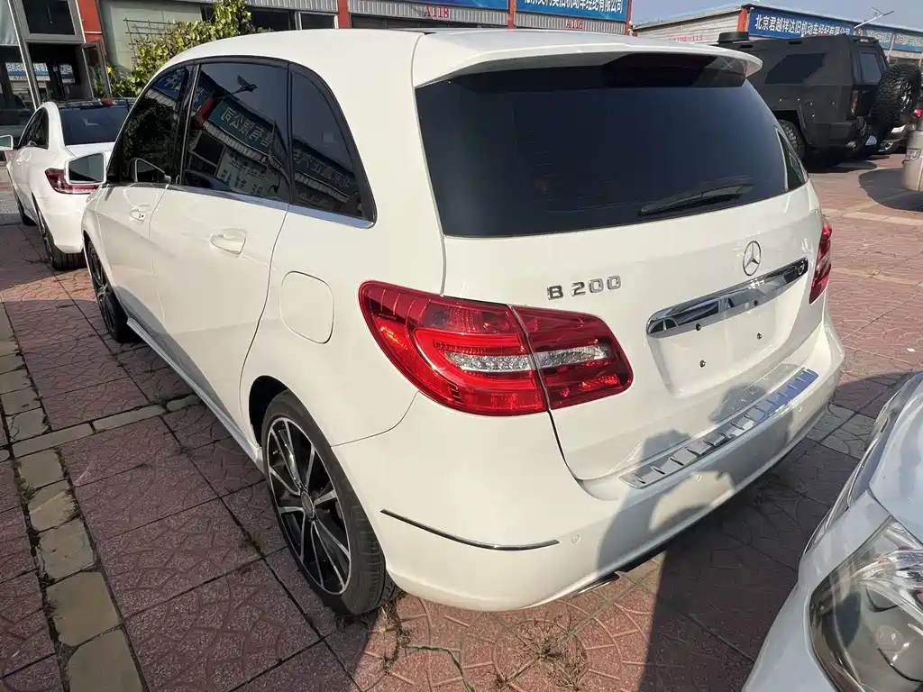 Mercedes-Benz B-Class — миниатюра 4