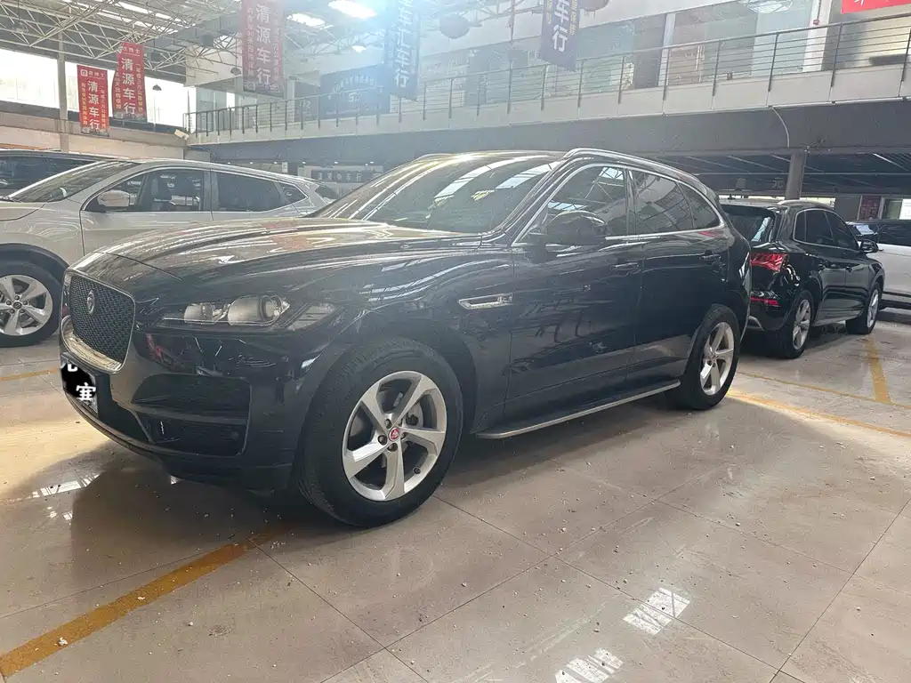 Jaguar F-PACE 2020