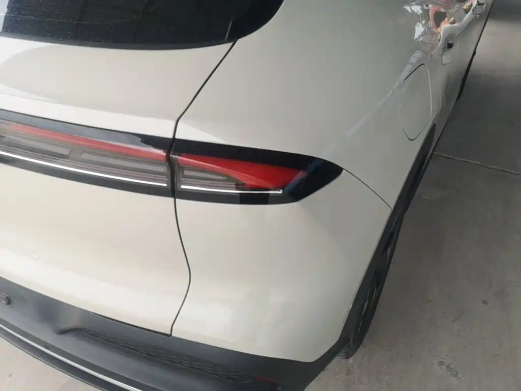 Baojun Yunhai — миниатюра 8