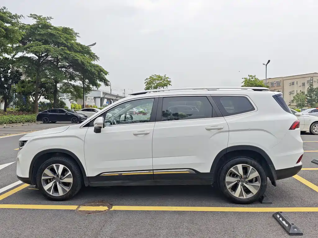 Geely Haoyue 2020 1.8TD DCT Luxury 7 мест