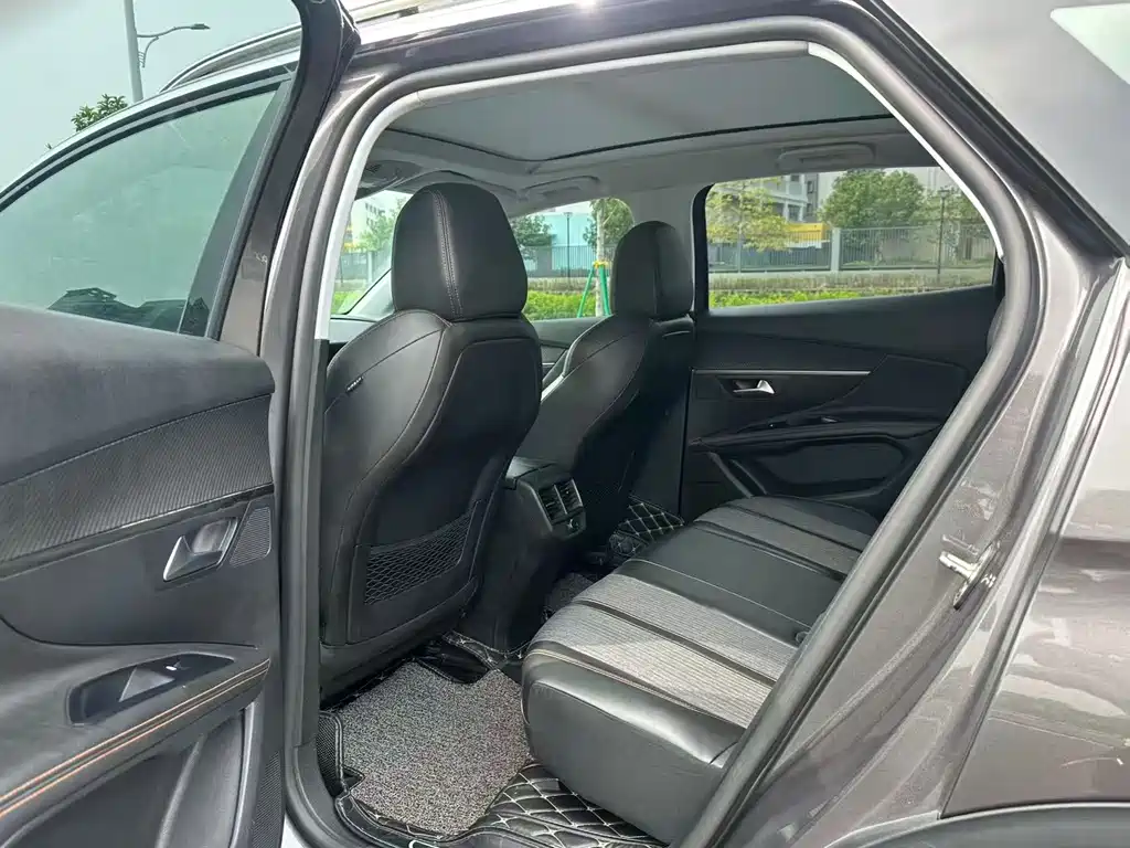 Peugeot 4008 — миниатюра 9