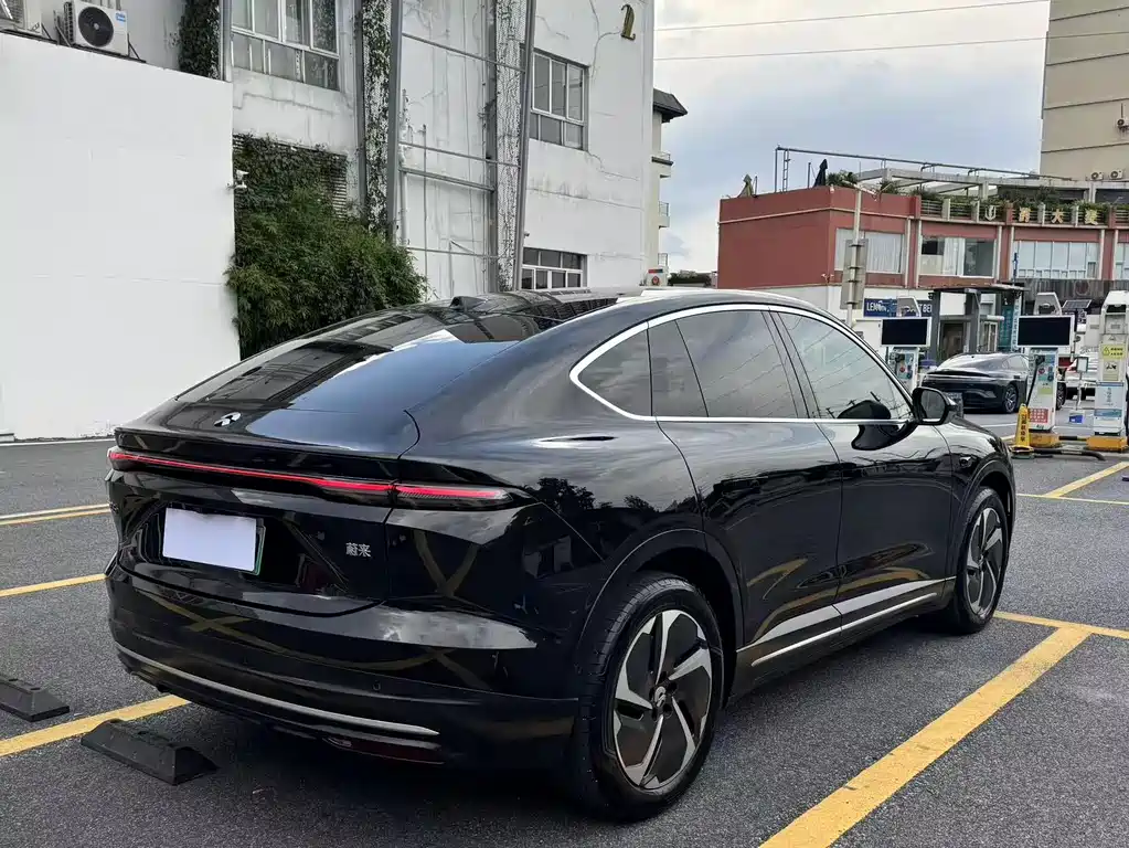 NIO EC6 2024 75kWh