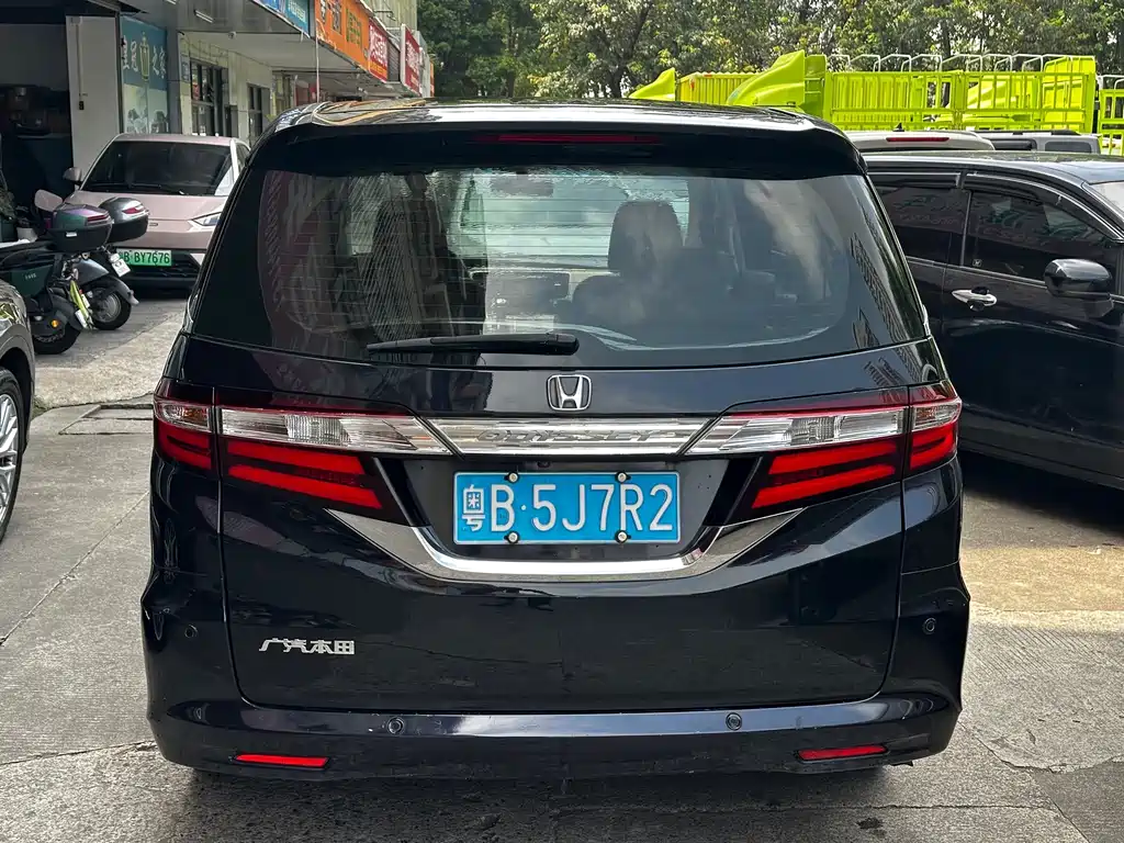 Honda Odyssey — миниатюра 3