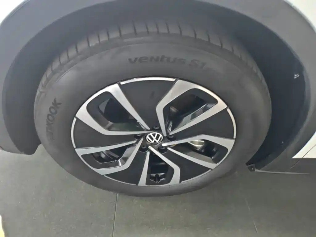 Volkswagen ID.4 X — миниатюра 23