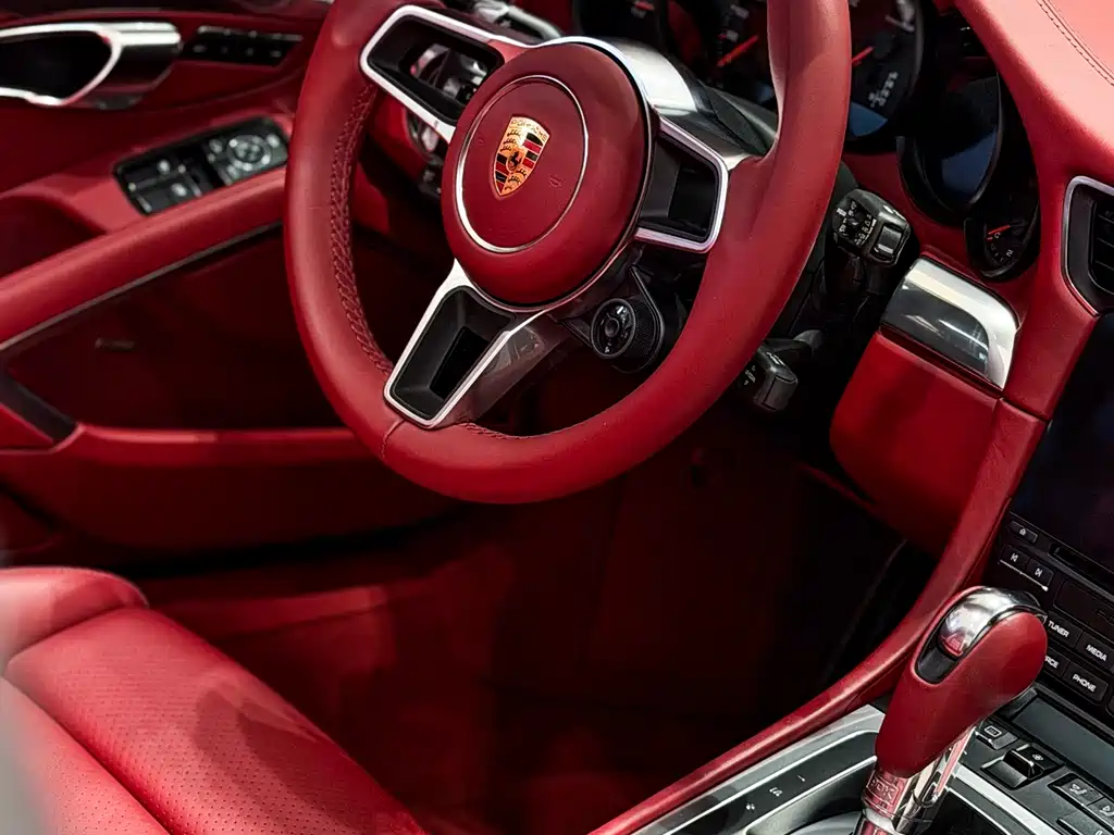 Porsche 911 Targa 4 3.0T, фото 11