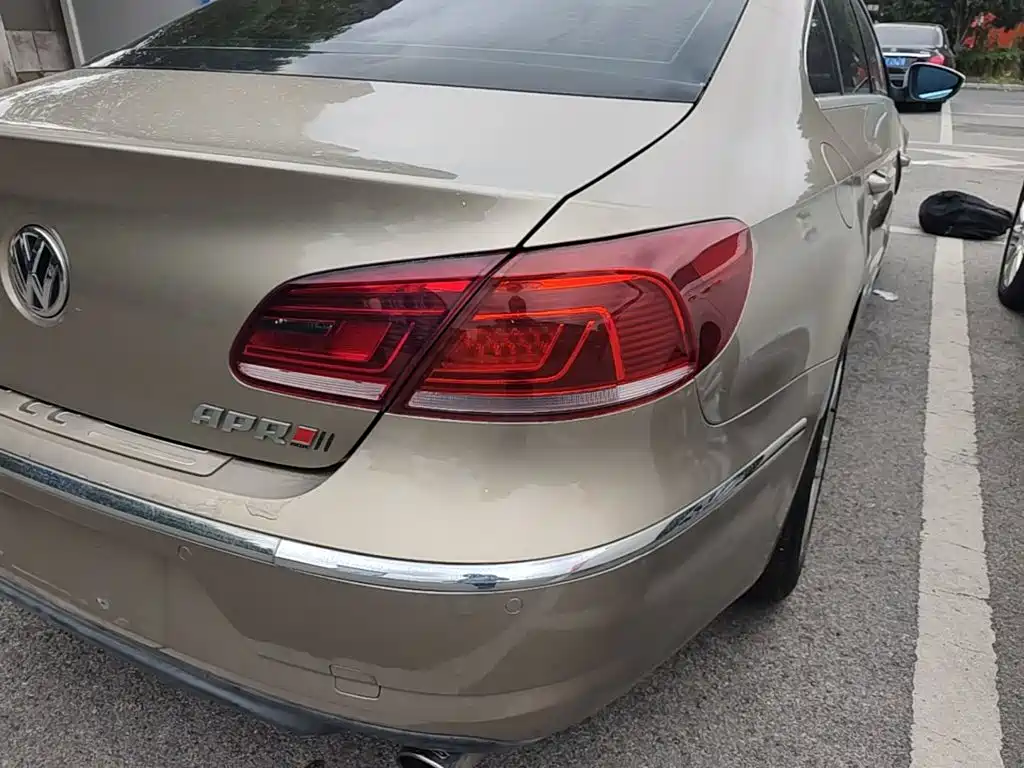 Volkswagen CC — миниатюра 8