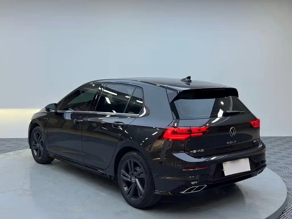 Volkswagen Golf — миниатюра 5