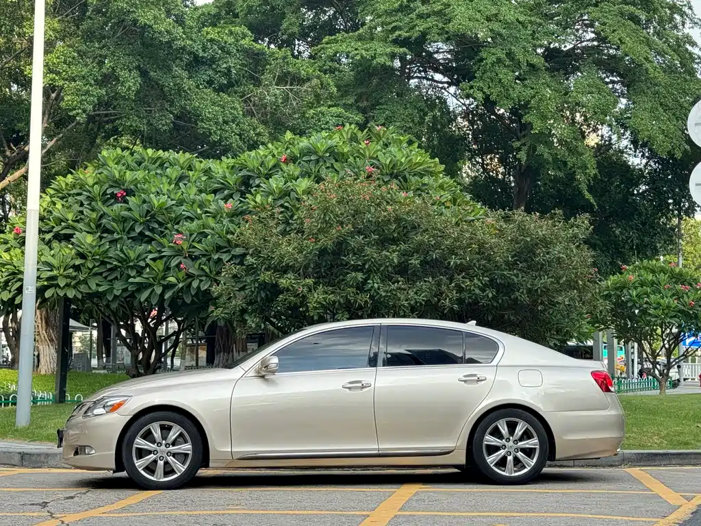 Lexus GS 2011 300