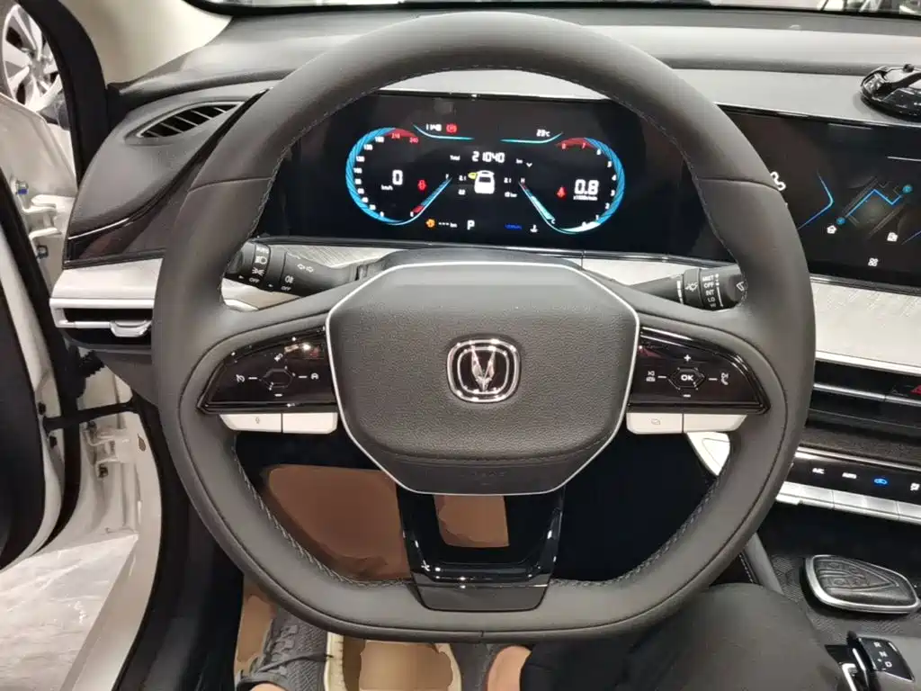 Changan Eado — миниатюра 11
