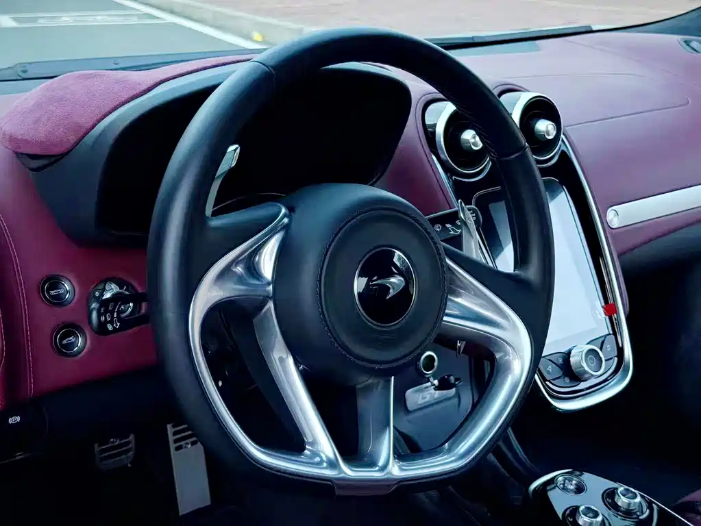 McLaren GT 2022 4.0T