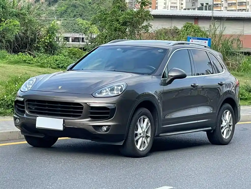Porsche Cayenne 2015