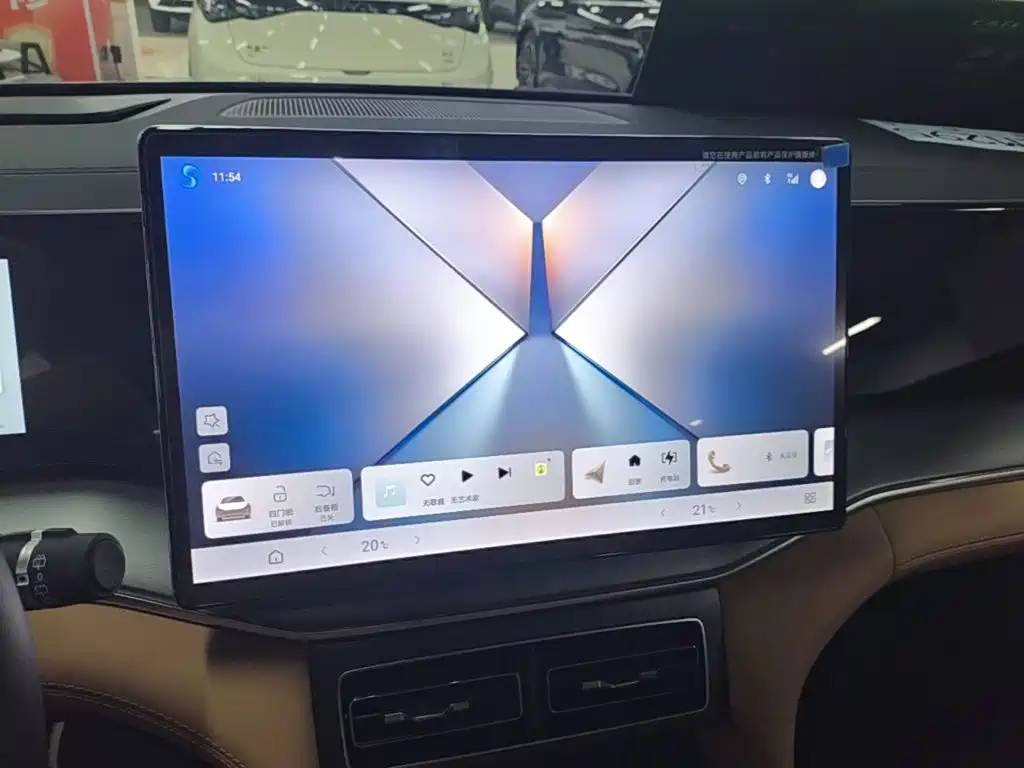 BYD L DM-i — миниатюра 13