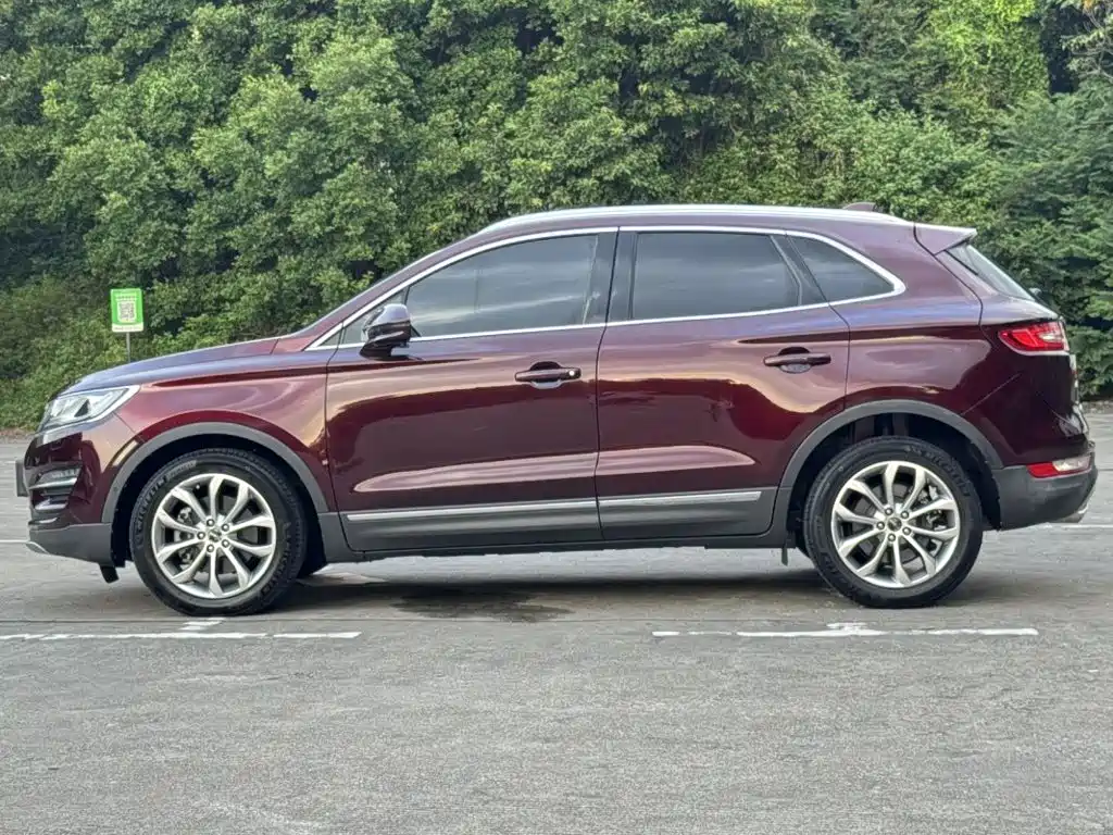 Lincoln MKC — миниатюра 3