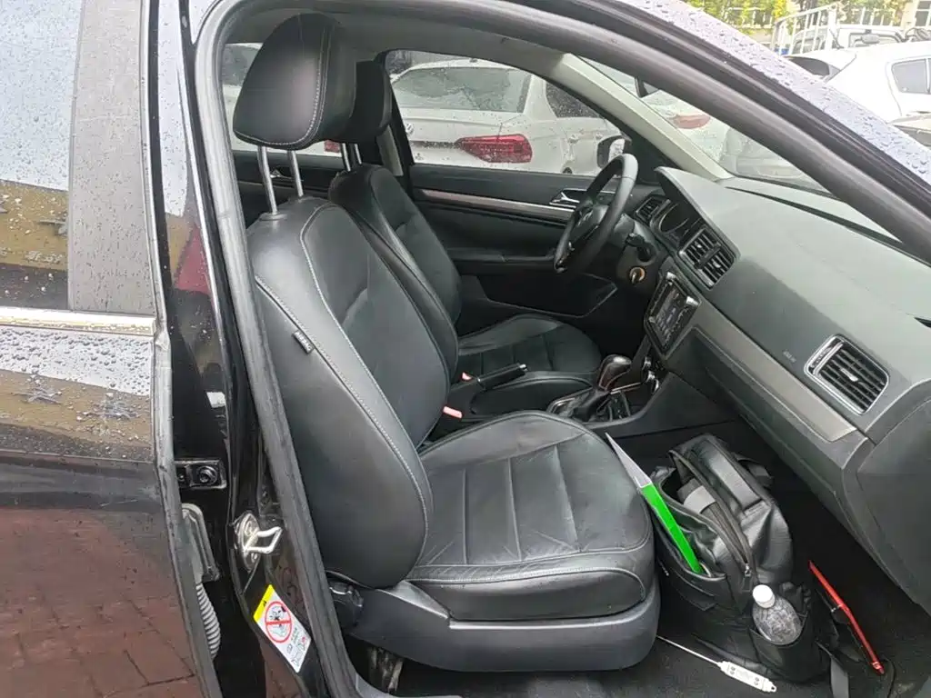 Volkswagen Lavida — миниатюра 25