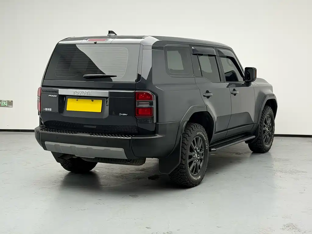 Toyota Prado — миниатюра 4