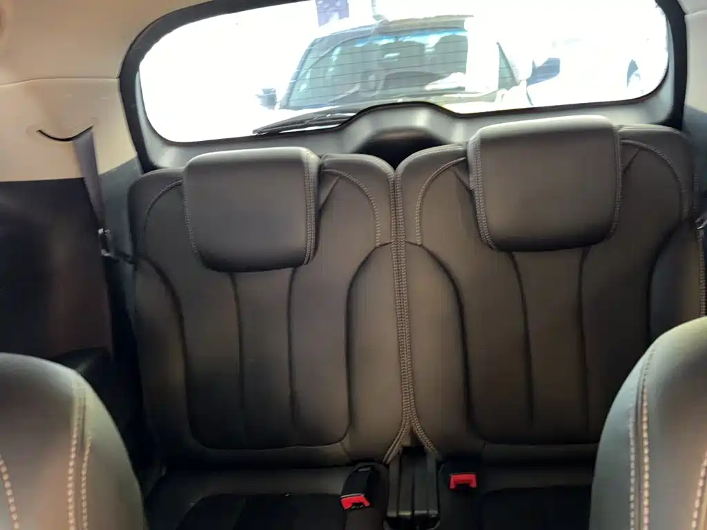 BYD MAX — миниатюра 11