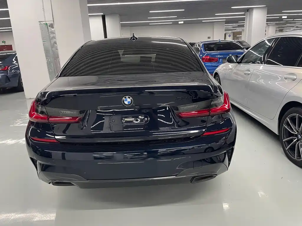 BMW 3 Series — миниатюра 11