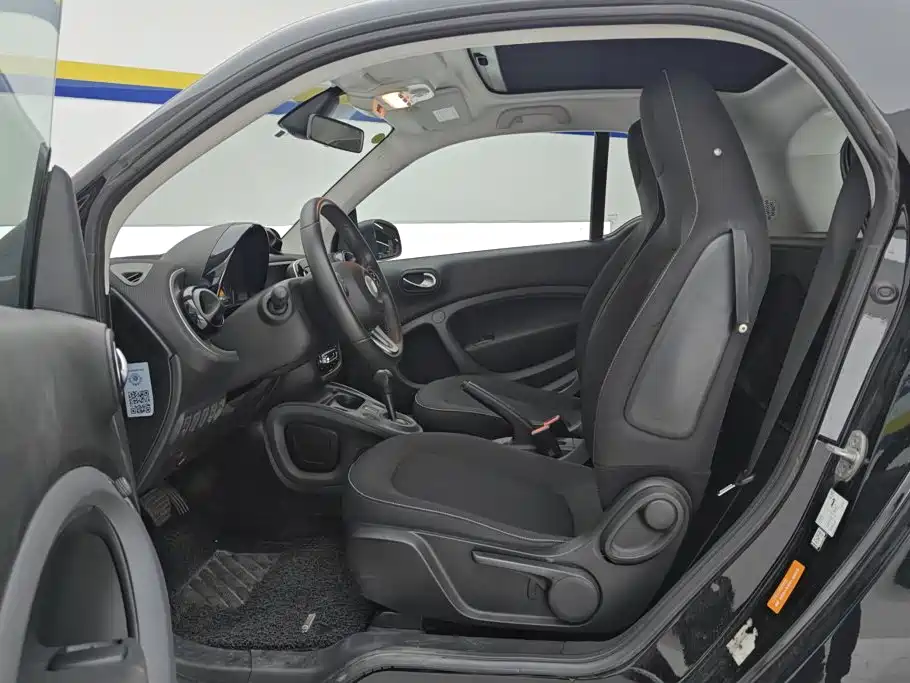 smart Smart Fortwo — миниатюра 9