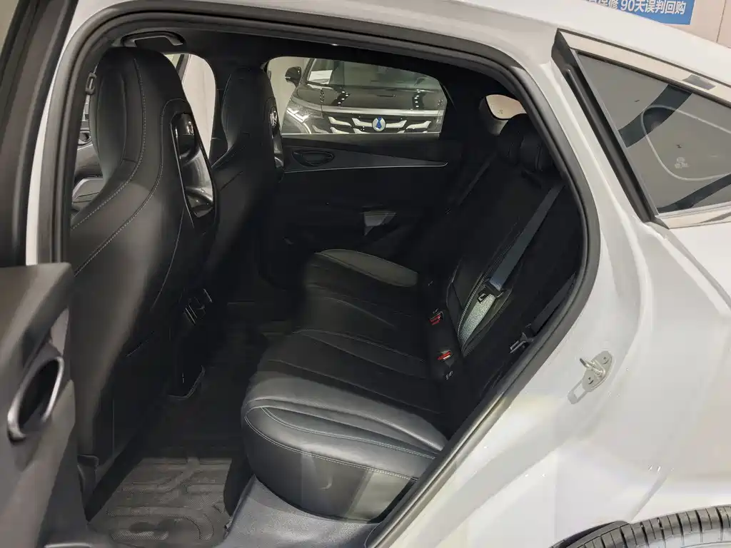 BYD Seal 06 — миниатюра 11