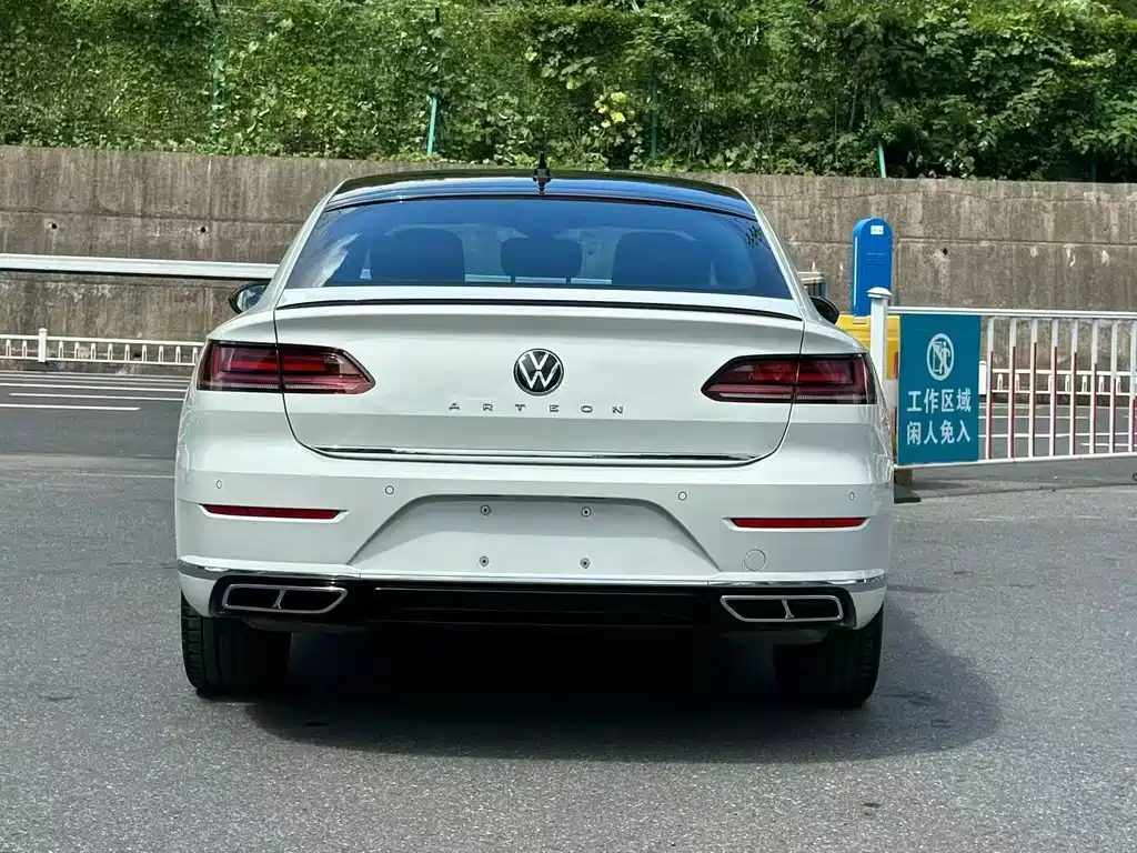 Volkswagen CC — миниатюра 8
